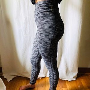 ZELLA athletic leggings